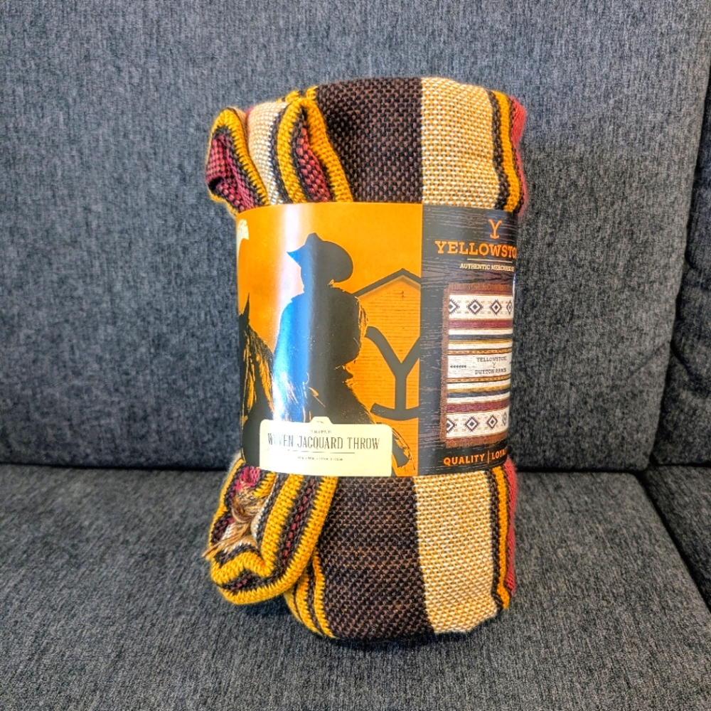 🟢New! Northwest Yellowstone Woven Jacquard Throw Blanket 46" x 60" Montana